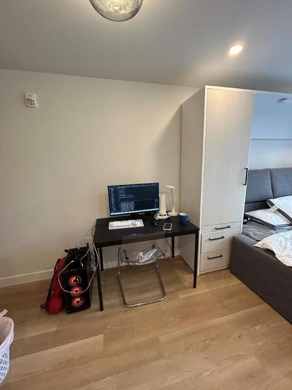 Studio - Montréal - $1,565 /mo | 3280951