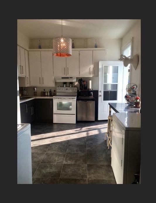 Superbe 6 ½ lumineux au cœur d’Hochelaga-Maisonneuve – Cachet unique et environnement paisible | 3281664