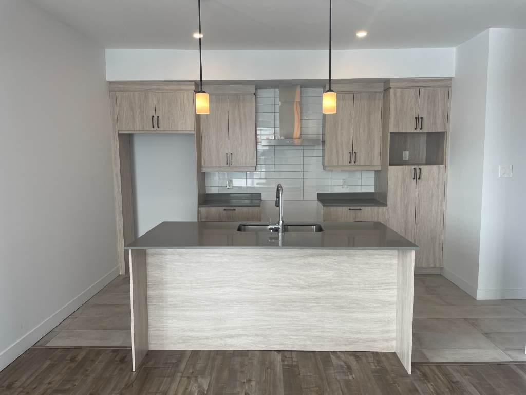 Très grand 4 ½ haut de gamme à louer – Construction récente – Immeuble 55 ans et plus | 3284392