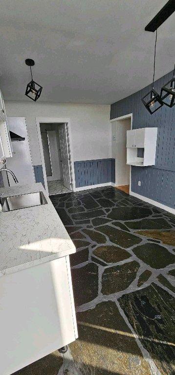 Logement 4 1/2 | 3279810