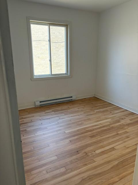 Grand 5 ½ lumineux – 9040 rue Tolhurst, Montréal (Ahuntsic / Chabanel) | 3283665