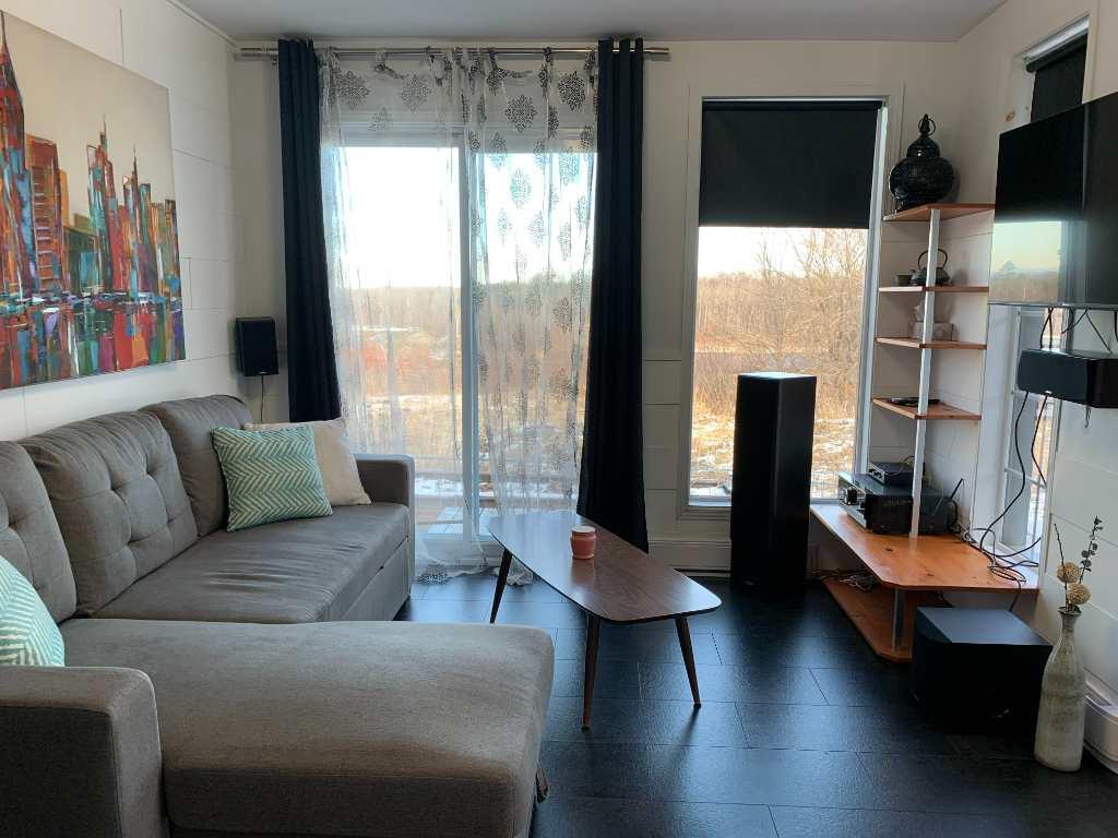 ENTREPRENEURS / COMMERÇANTS / BI-GÉNÉRATION : 5 1/2 + un loft à louer | 3276854