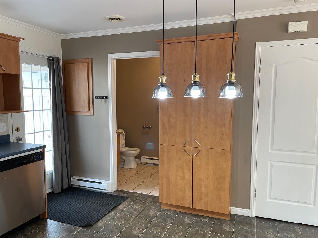 DISPONIBLE 1ER JUIN - CENTRE-VILLE JOLIETTE- SPLENDIDE 4 1-2 SUR 2 ÉTAGES(MAISON DE VILLE) | 3277515