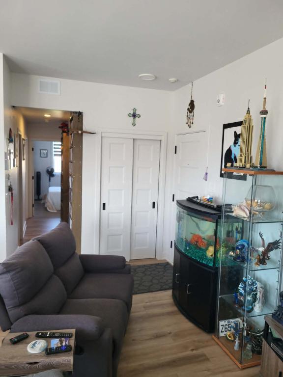 Appartement de 2 chambres et 1 salle de bain | 3277563