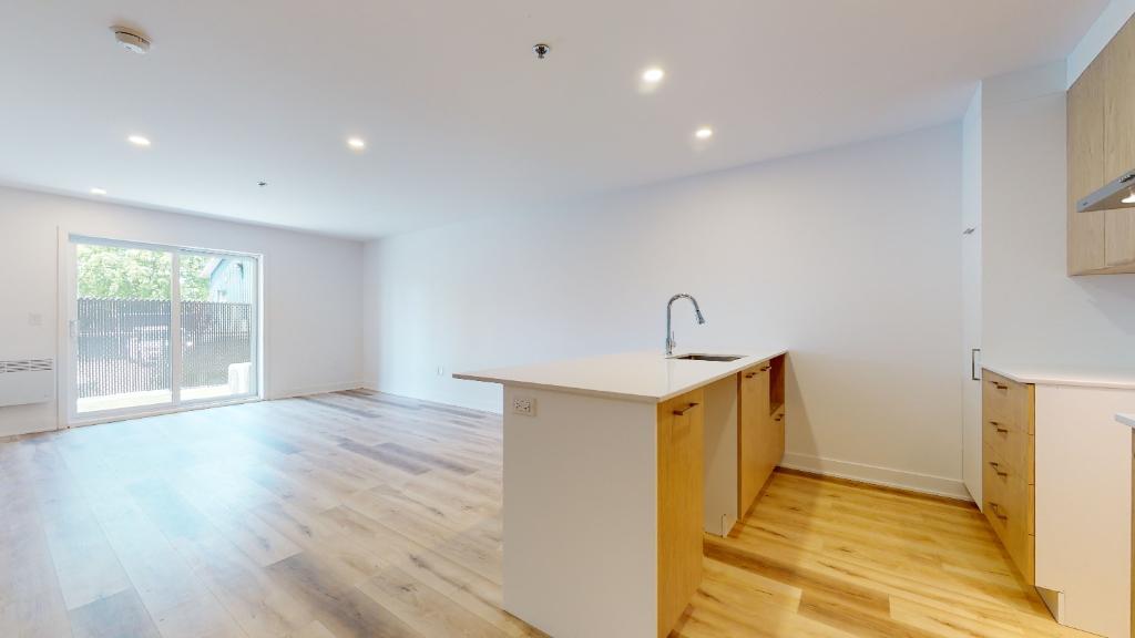 5½ à louer à Repentigny | GARAGE | INTERNET | ASCENSEUR | RANGEMENT | EAU CHAUDE |1er juillet 2026 | 3277602