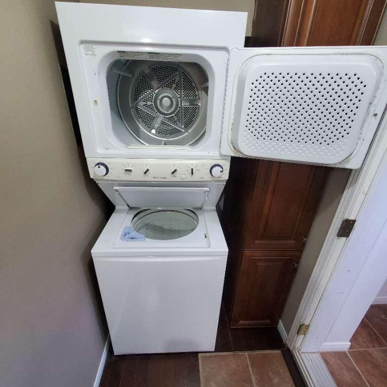 Bachelor a louer à st-colomban | 3277993