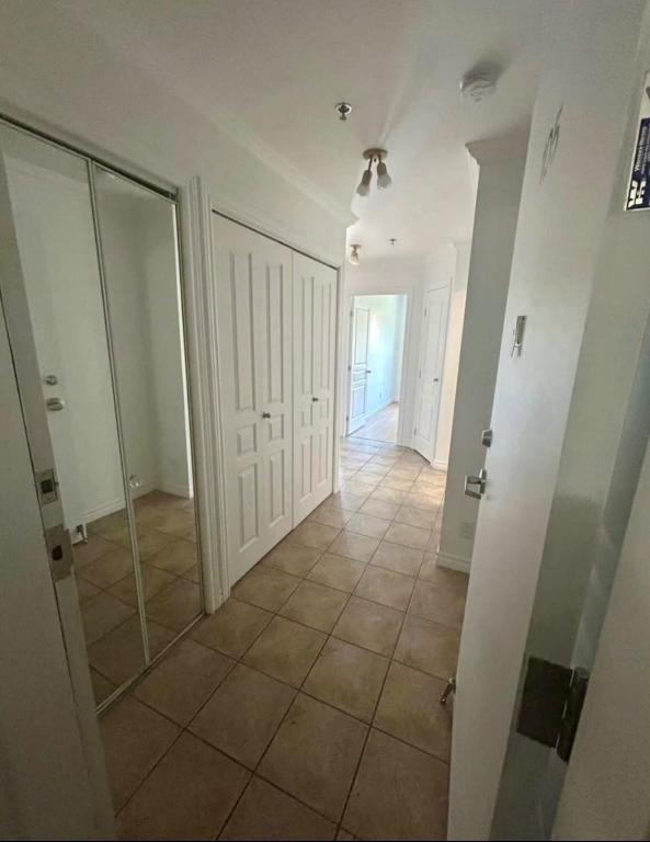 Appartement 3 1/2 en résidence | 3278054