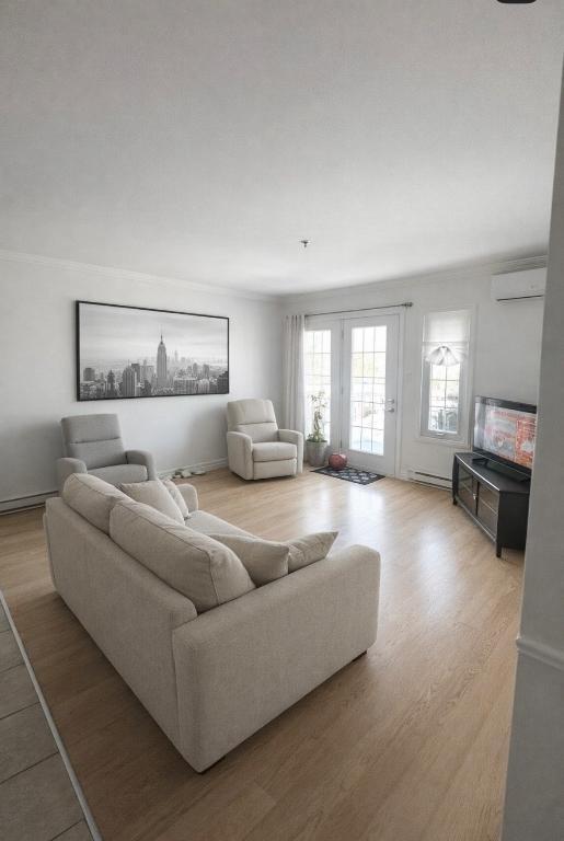 Appartement 3 1/2 en résidence | 3278054