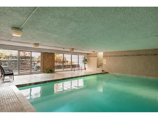 Lumineux et fraîchement rénové, cet 3 1/2 au 8e étage avec balcon / Bright 3½ for Rent — Golden Mile, Montreal (8th Floor, Balcony) | 3280952