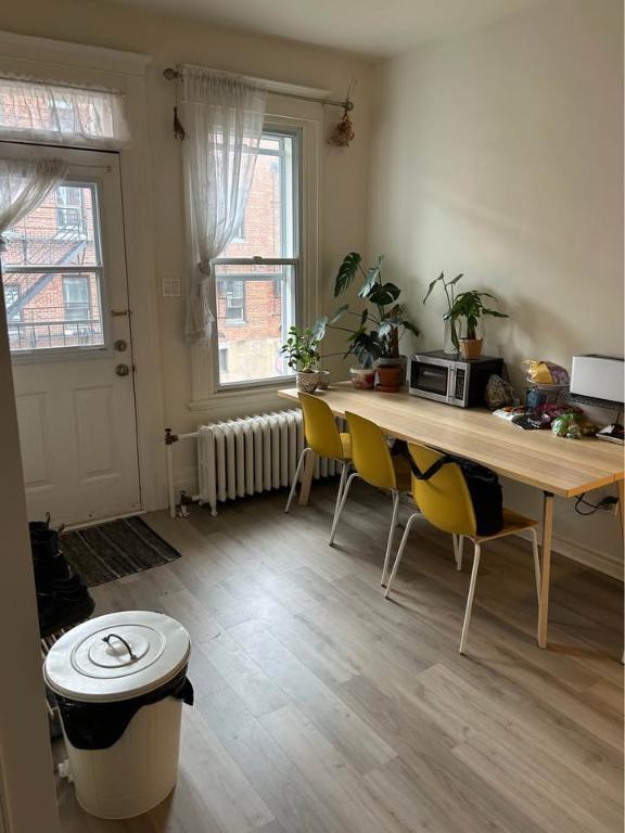 Logement 5 1/2 à louer - Cession de bail pour juin ou juillet | 3278174