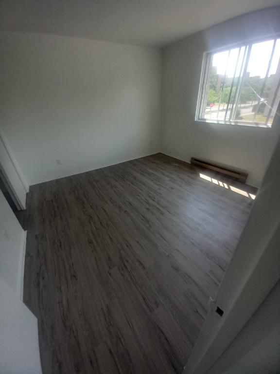 Laval-Des-Rapides, Grand 4 1/2 a louer | 3277872