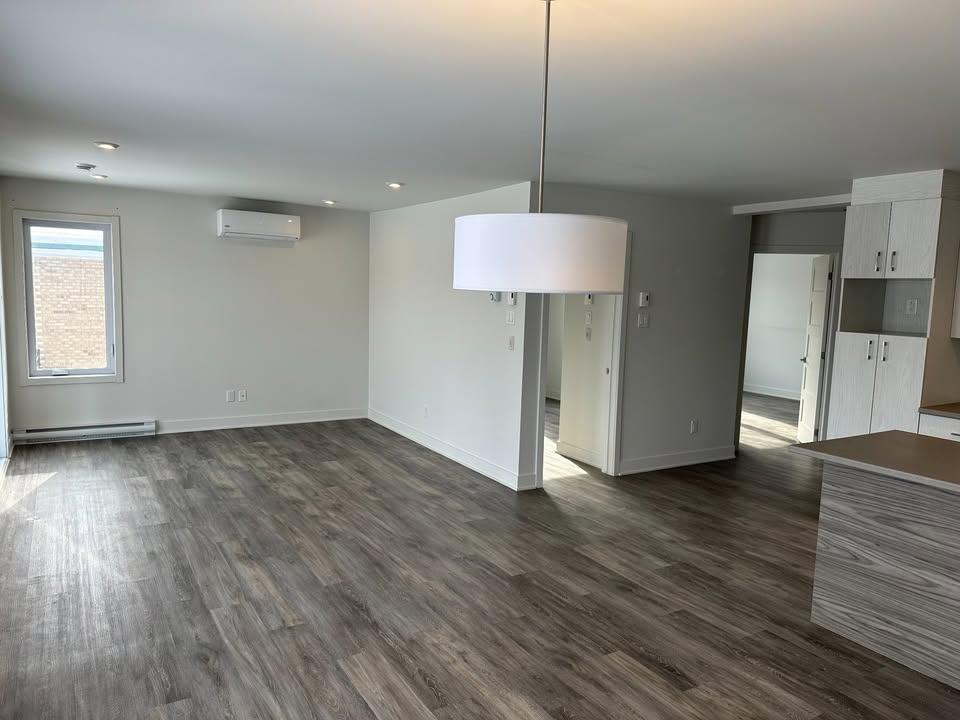 4 1/2 à Charlemagne disponible maintenant et pour le premier juillet | 3278570