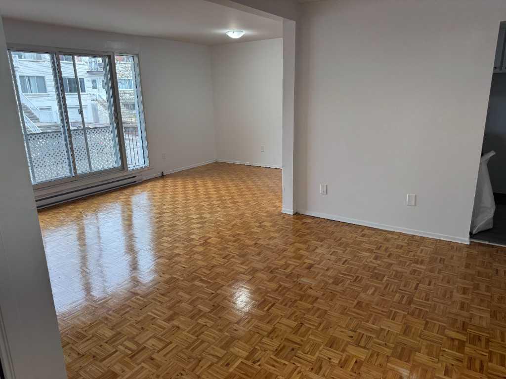 Laval, St-Vincent-de-Paul, Grand 4 1/2 à louer | 3277814
