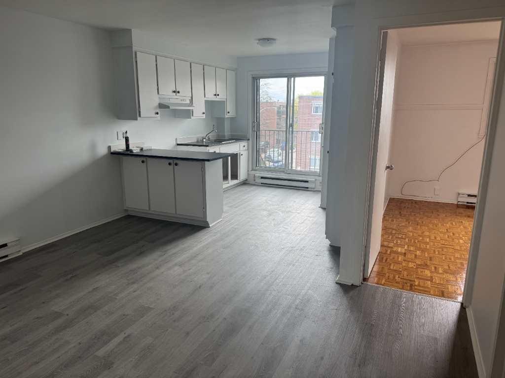 Laval-Des-Rapides, Grand 4 1/2 à louer | 3277874