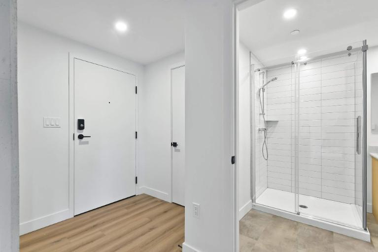 Nouveaux condo locatif de 1 chambre à Lavaltrie | 3278750