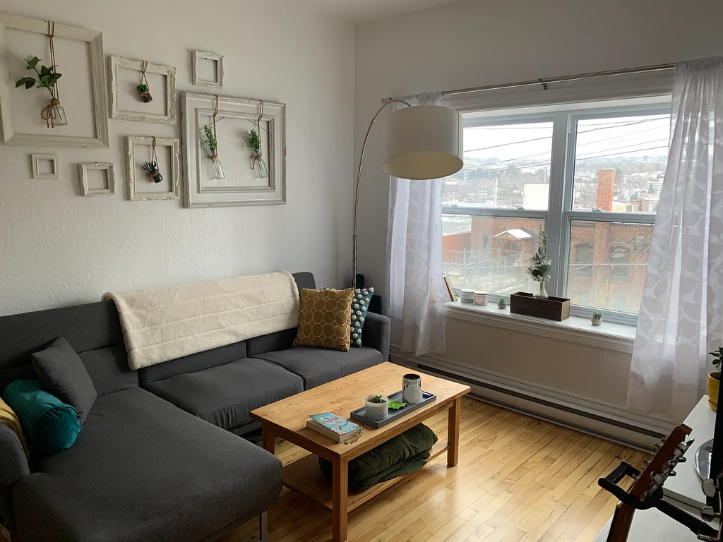 3 1/2 Rénové Au Coeur Du Centre-ville | 3263509