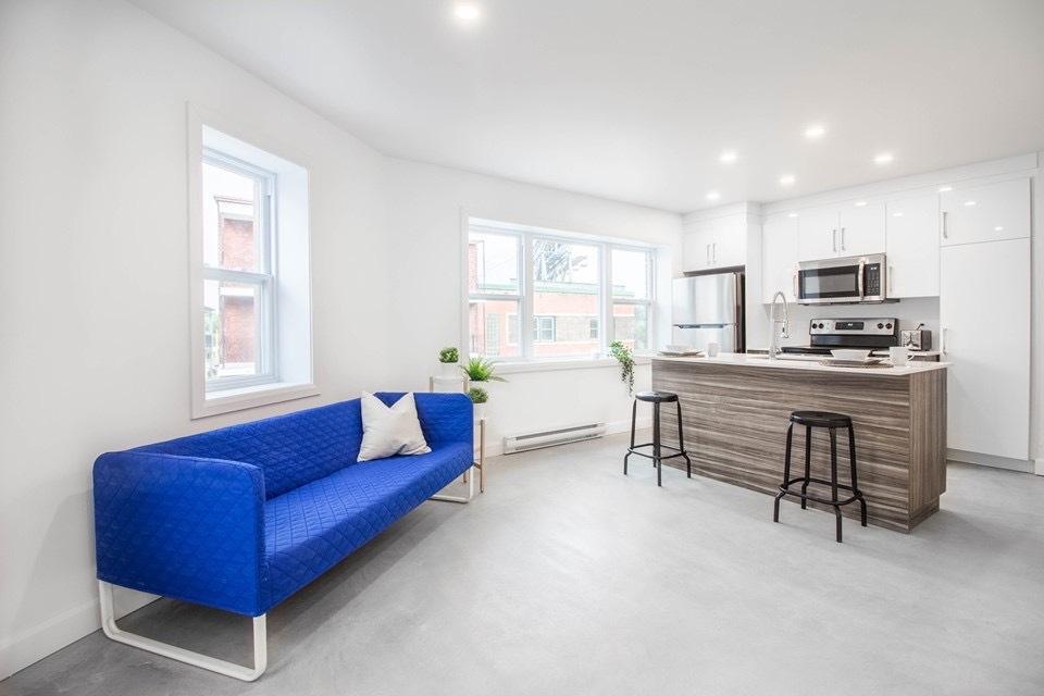 Loft Moderne Tout Inclus à Louer | 3263519