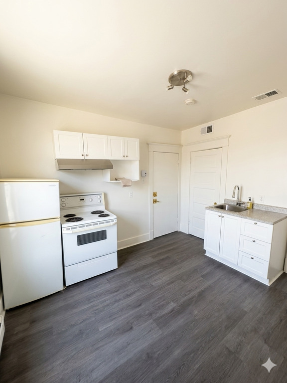 21/2 Près Du Cégep | 3263529