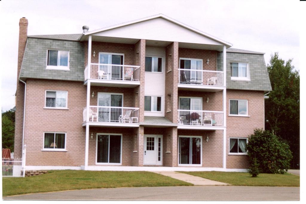 10, PLACE CHRÉTIEN ST-BONIFACE, 4 1/2 1200$ | 3279271