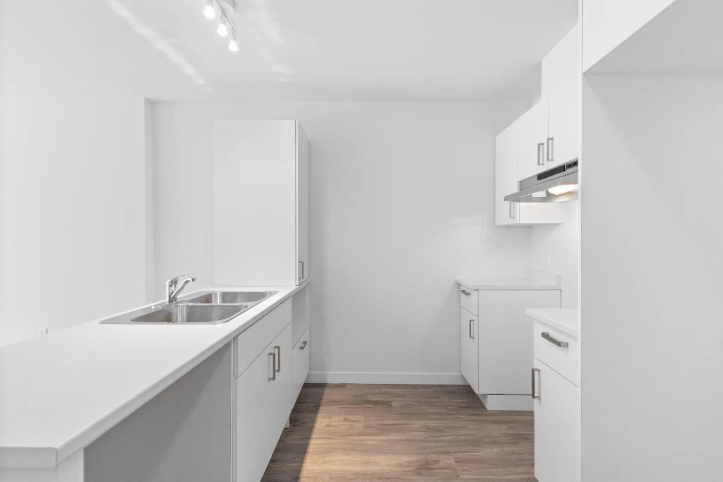 3 1/2 à louer maintenant - Châteauguay -- Piscine Intérieur et Gym | 3279285