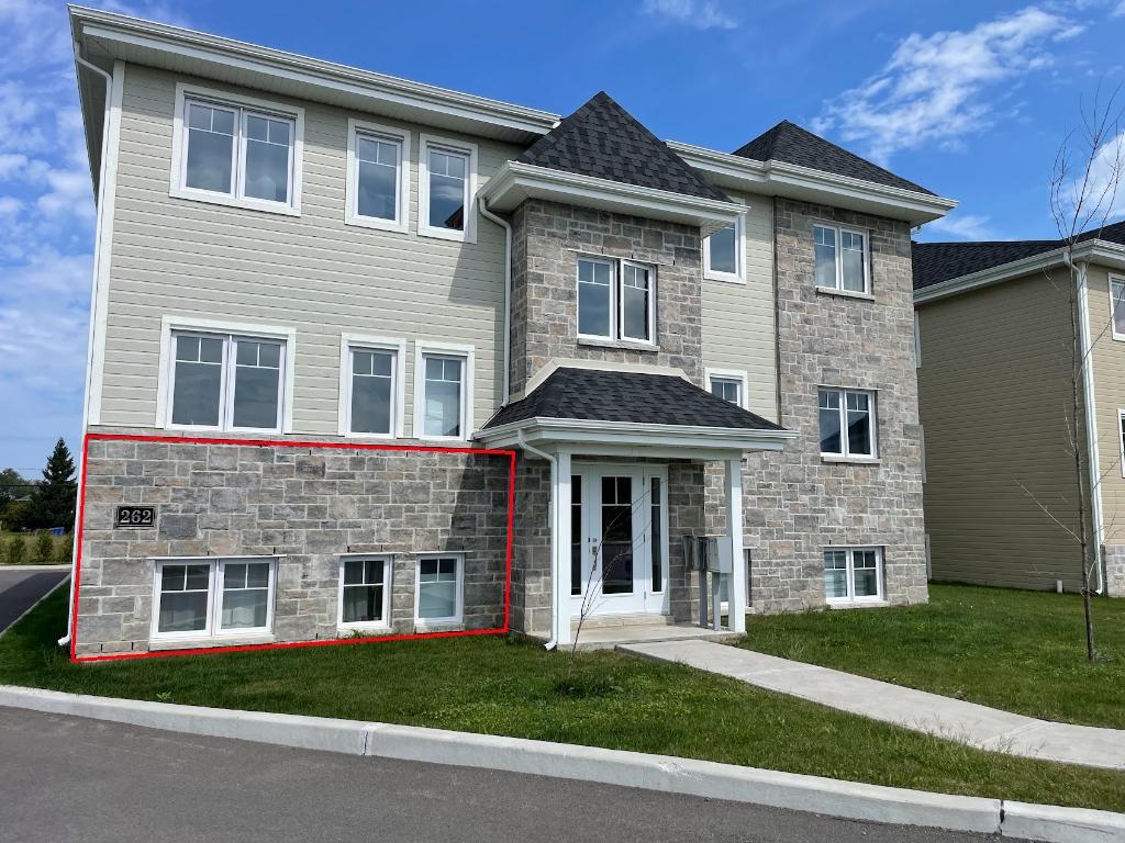 4½ moderne 2022 – dispo MAINTENANT – Saint-Mathieu | 3279327