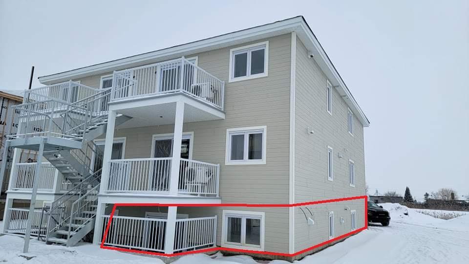 4½ moderne 2022 – dispo MAINTENANT – Saint-Mathieu | 3279327