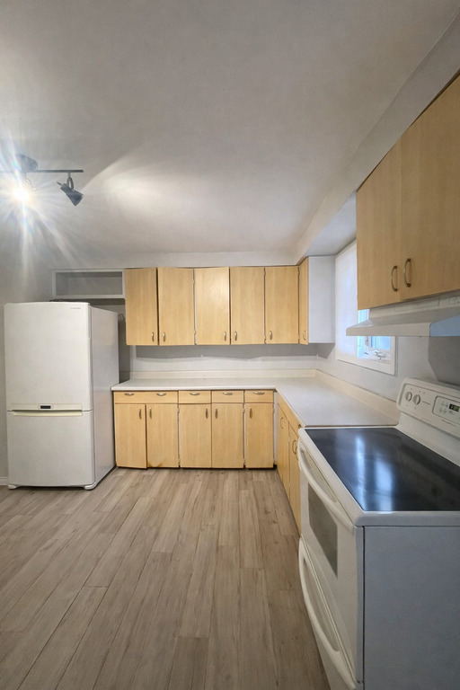 4 1/2 Bien Entretenu Près De Tout | 3264370