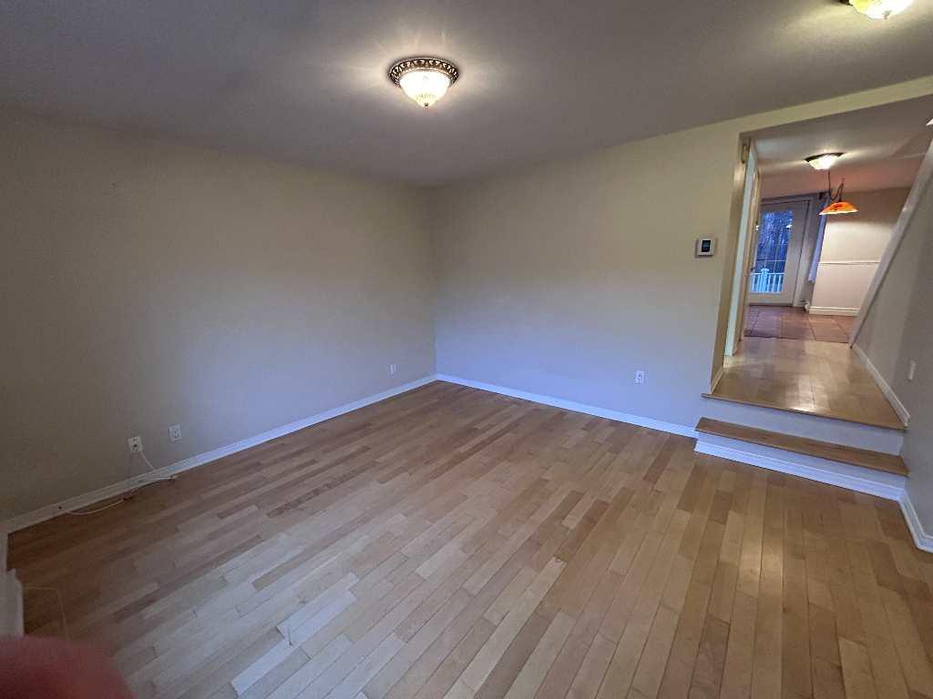 Maison de ville à Magog - BELLE OPPORTUNITÉ POUR PERSONNES RETRAITÉES! | 3282767