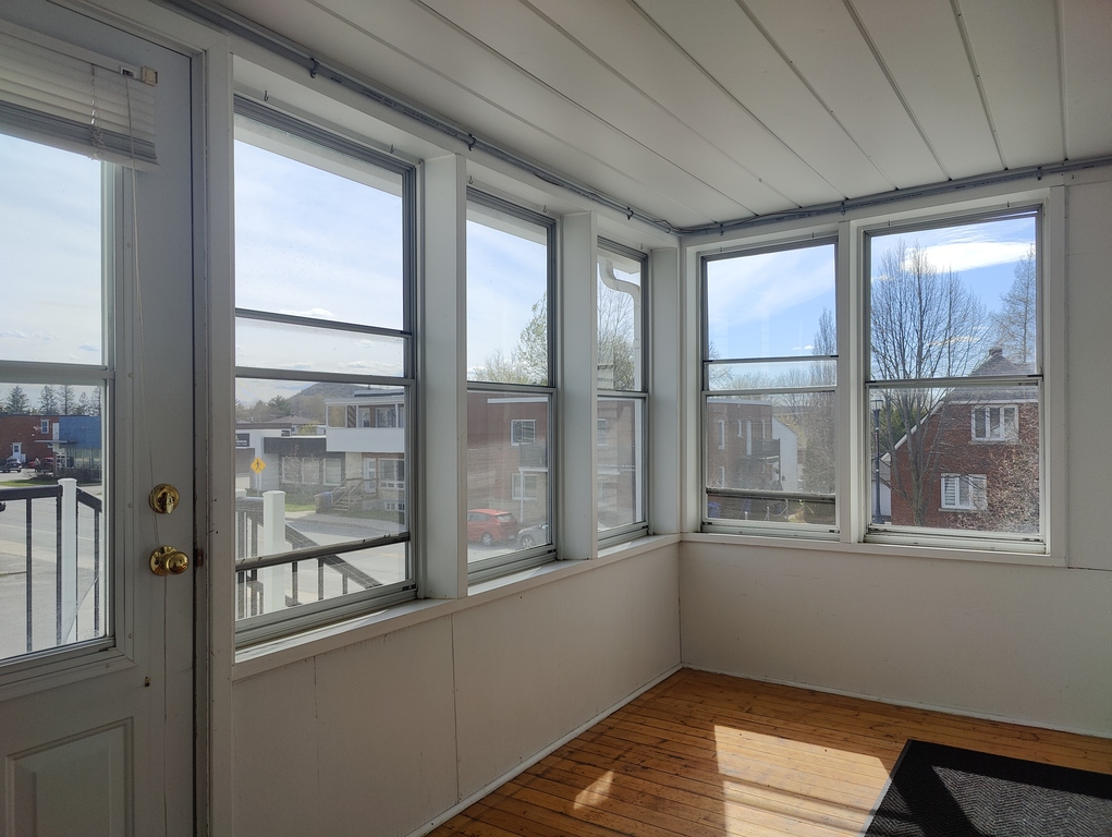 3 + 1/2 Meublé | 3273180