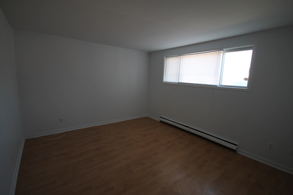 Grand 2cc Bien Situé | 3264895