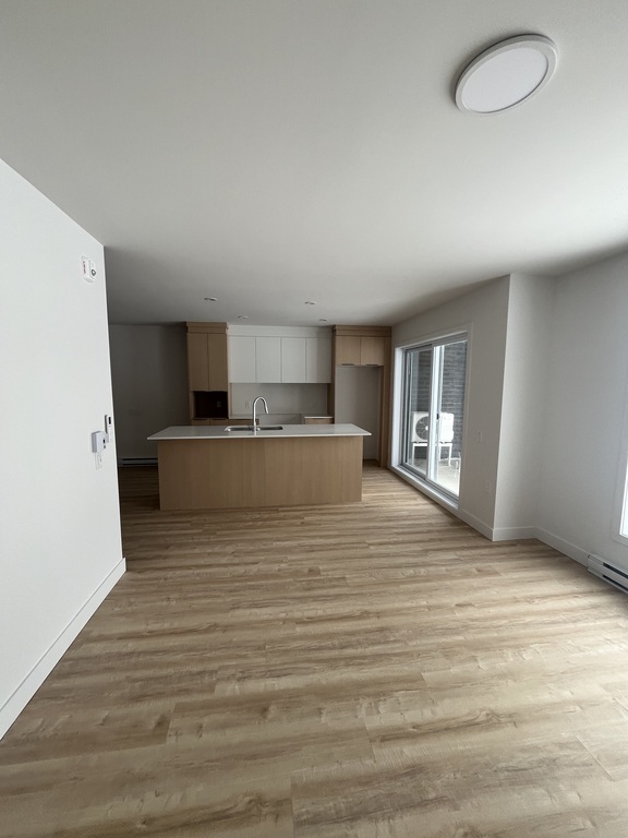 4 1/2 Libre Maintenant Ou Juillet | 3283009