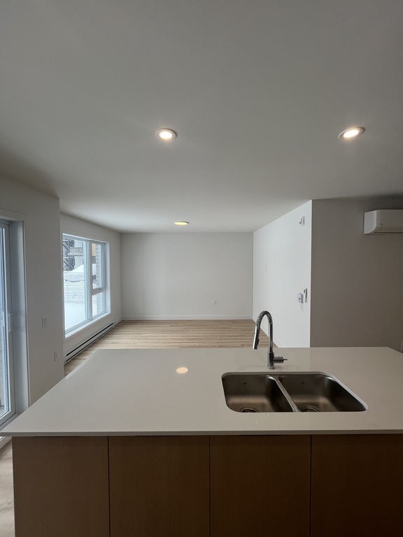 4 1/2 Libre Maintenant Ou Juillet | 3283009