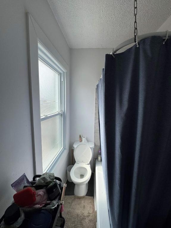 Studio - Granby - $845 /mo | 3281813