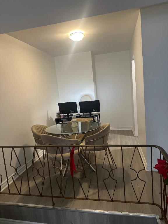 Beau et spacieux 3 1/2 à louer – Rue Notre‑Dame, près du boulevard Tricentenaire | 3281820