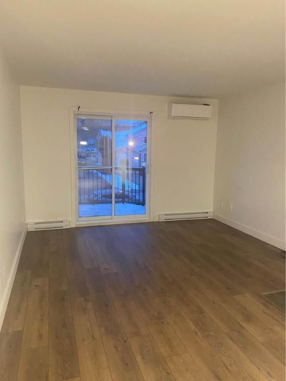 5-1/2 Saint-Zotique - dispo.1 Juillet 2026 | 3282719