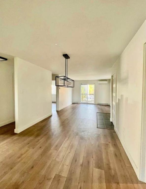 5-1/2 Saint-Zotique - dispo.1 Juillet 2026 | 3282719