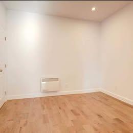 Grand 7 1/2 - Hochelaga | 3281863
