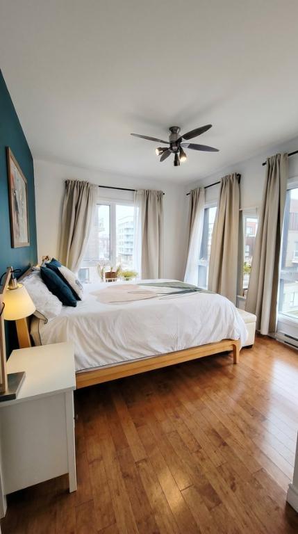 3 Chambres à coucher 2 salles de bain Moderne & Spacieux, Quartier Prisé Shop Angus | 3277396