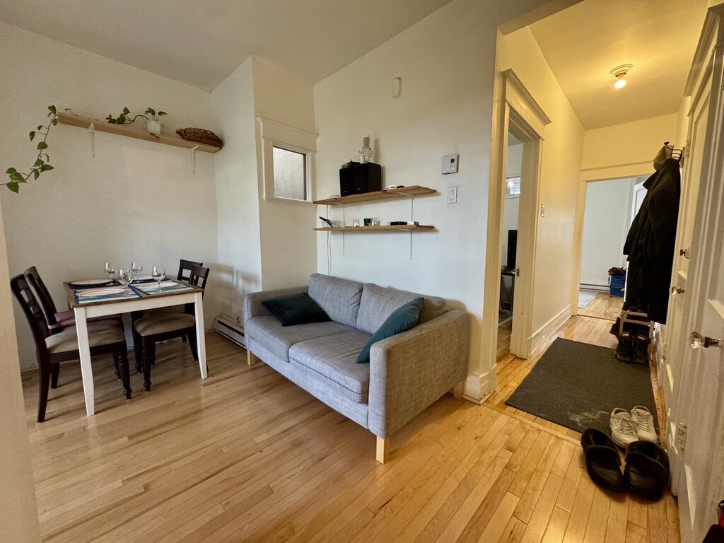Villeray - Beau 3 1/2 Lumineux | 3267047