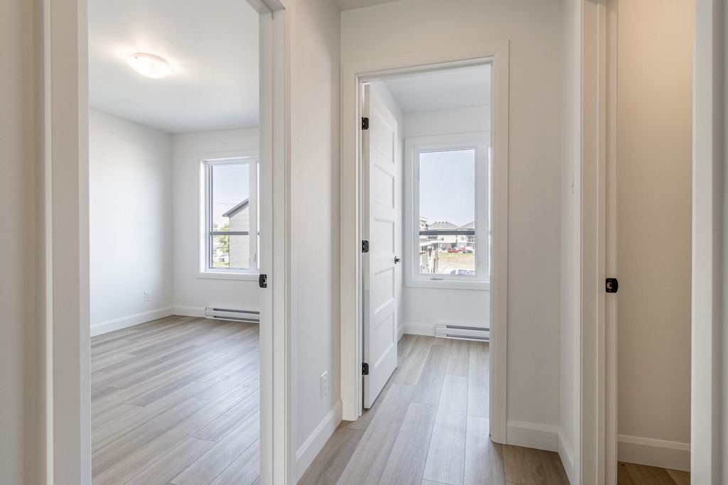 Superbe 4½ Et 4½ + à Louer | 3267052