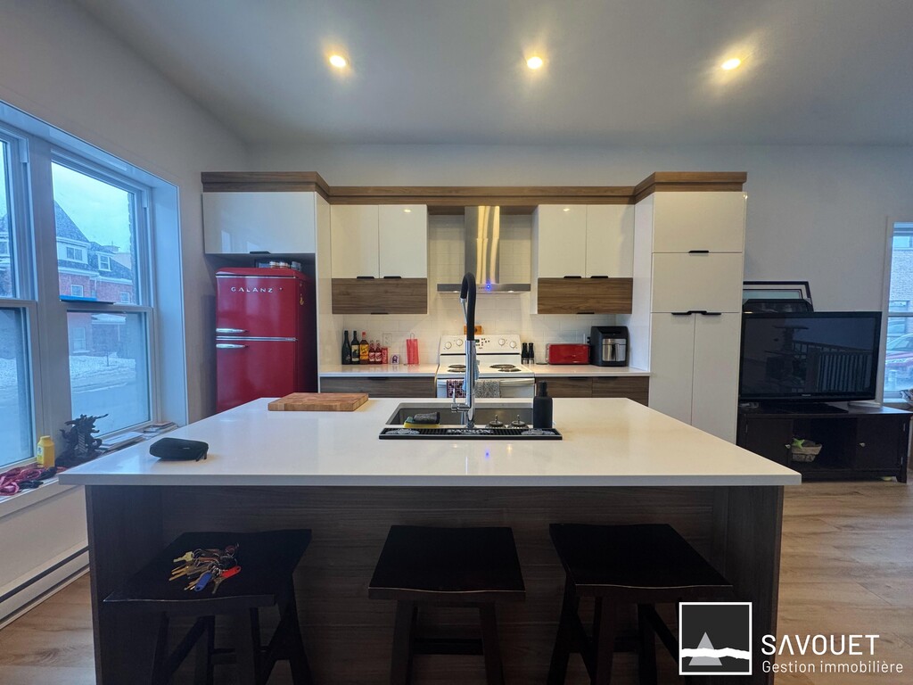 51/2 Luxueux Sur 2 étages | 3267197