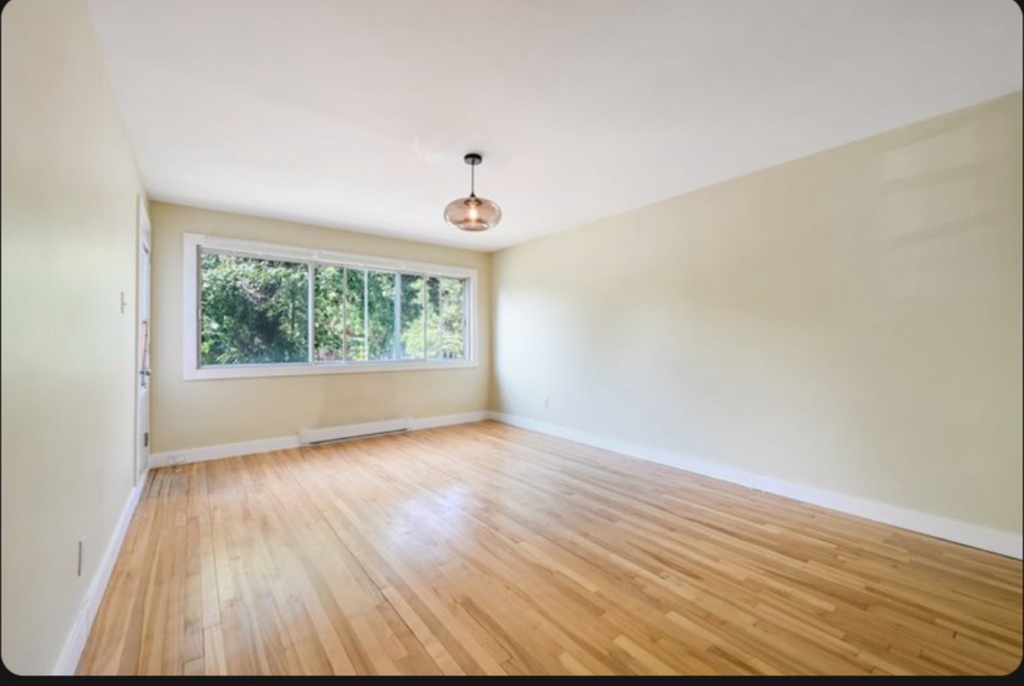 Superbe 4 ½ Rénové à Anjou | 3284743