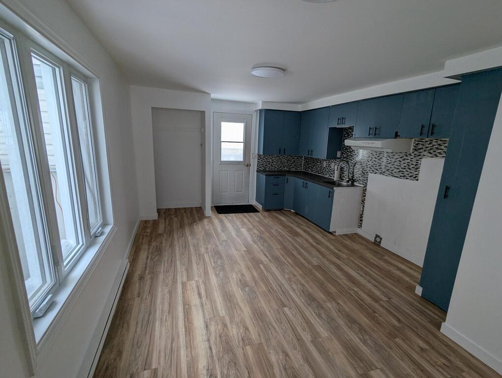 Grand 2 Chambres 2 Sdb à Louer | 3267215