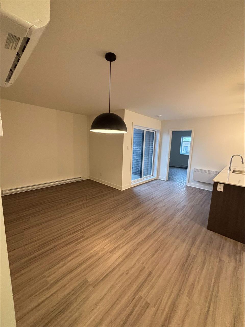 3 CH - 1 SDB - Saint-Hyacinthe - $1,600 /mo | 3275400