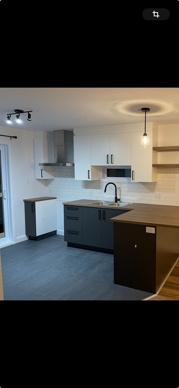 Appartement Lumineux Style Condo | 3267359