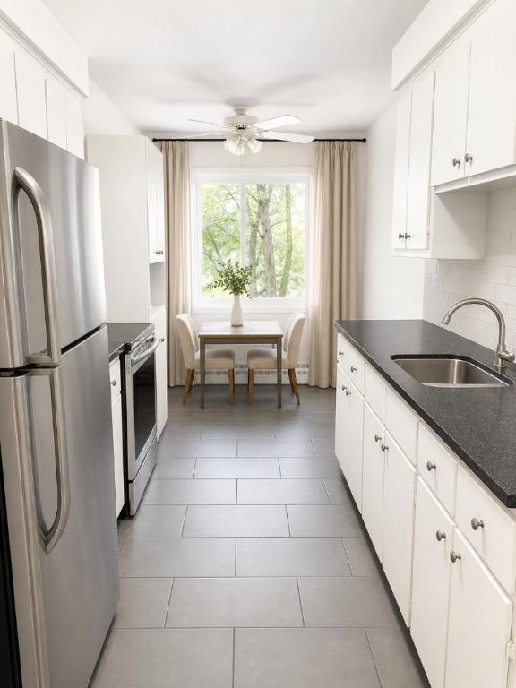 3 CH - 1 SDB - Montréal - $1,950 /mo | 3282812