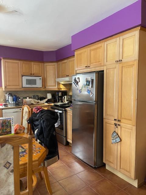 Grand 5 ½ rénové au cœur du Vieux-Longueuil — Disponible le 1er juillet | 3282813