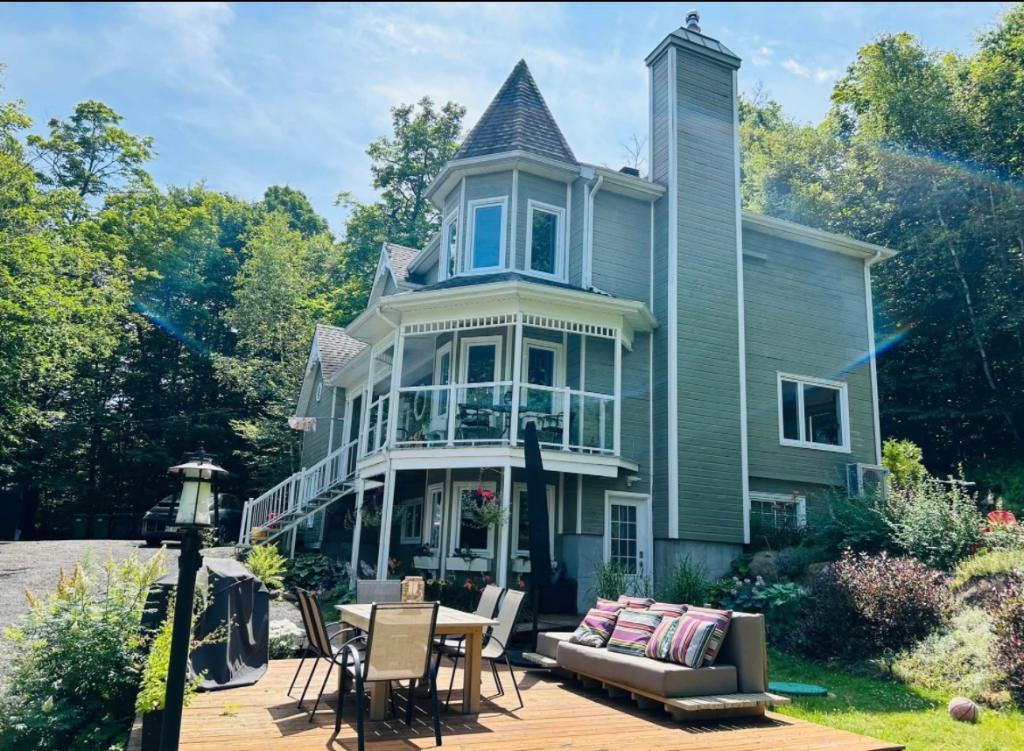 Paisible logement 3 1/2 style condo à louer à Saint-Sauveur - LOCATION TEMPORAIRE - Minimum 4 mois | 3282818