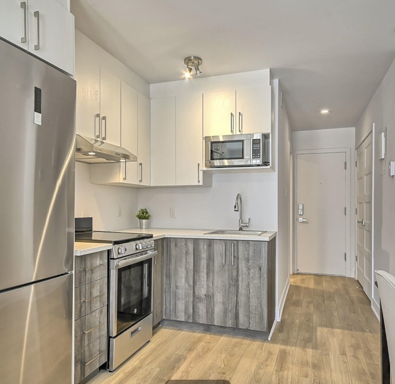 Superbe 2 Et Demi à Louer Tout Inclus | 3275580