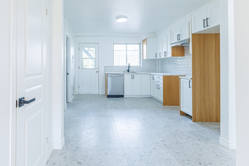 Appartement 4 1/2 à Louer Longueuilt | 3282460